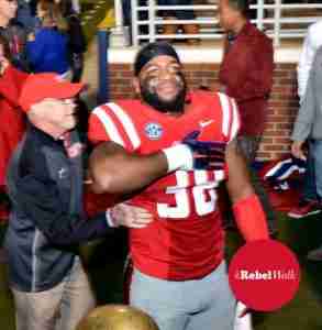 Deterrian Shackelford celebrates the win