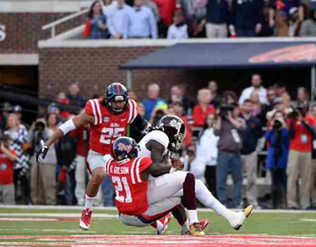 Mobile Rebel Club hosts dinner honoring Prewitt, Golson