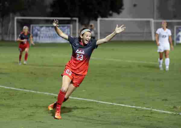 Kizer having fun, finding success in her freshman season for Ole Miss Soccer