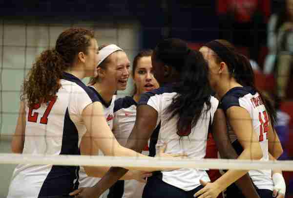 Ole Miss Volleyball sets record in win over LSU