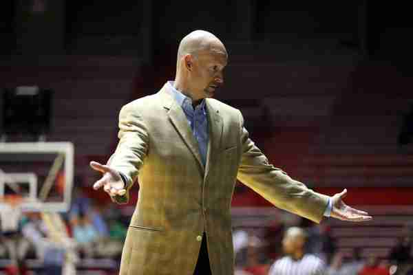 Andy Kennedy signs talented prospects for 2016 men’s basketball