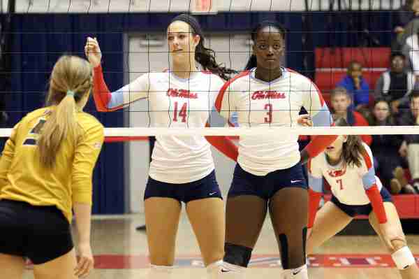 Missouri tops Ole Miss volleyball on Rebels’ senior day