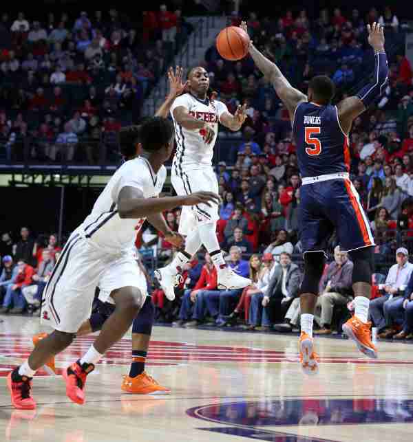 Kennedy glad Ole Miss is taking ‘Batman’ into matchup with Kansas State