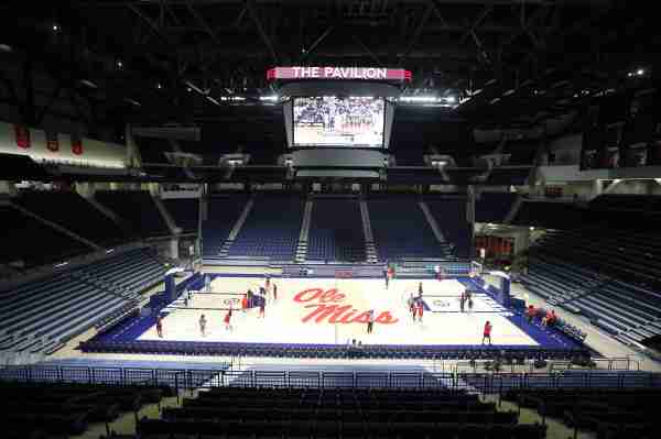Kennedy focused on playing solid Alabama team in opening game of the Pavilion