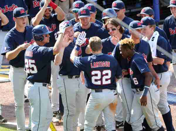 Strong offense propels No. 10 Ole Miss to 10-4 win over No. 4 South Carolina