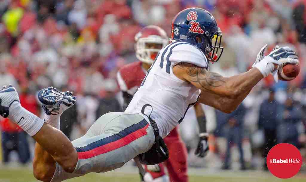 Ole Miss tight end Evan Engram wins 2016 Conerly Trophy