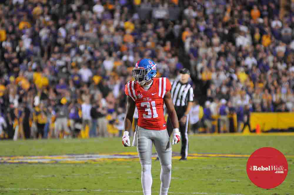 Jaylon Jones says defense working hard, looking to build on Arkansas performance