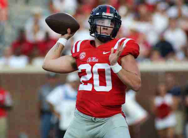 Quarterback Shea Patterson announces transfer to Michigan
