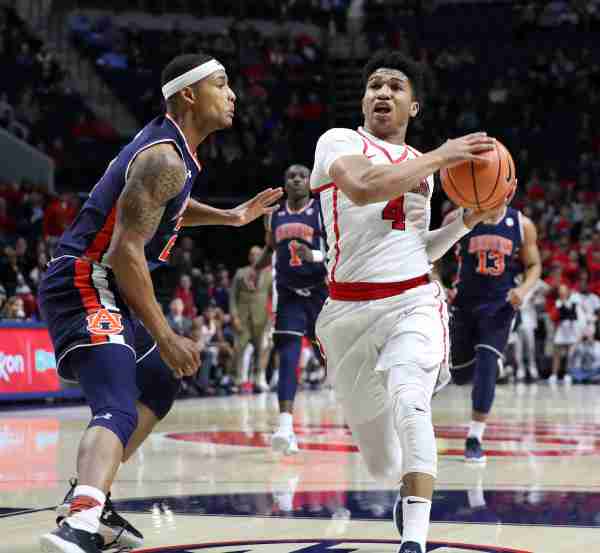 Ole Miss takes on surging Mizzou at home in The Pavilion