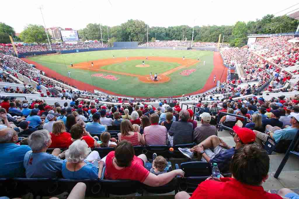 Ole Miss shows why Rebels are national seed with 9-2 rout of Saint Louis