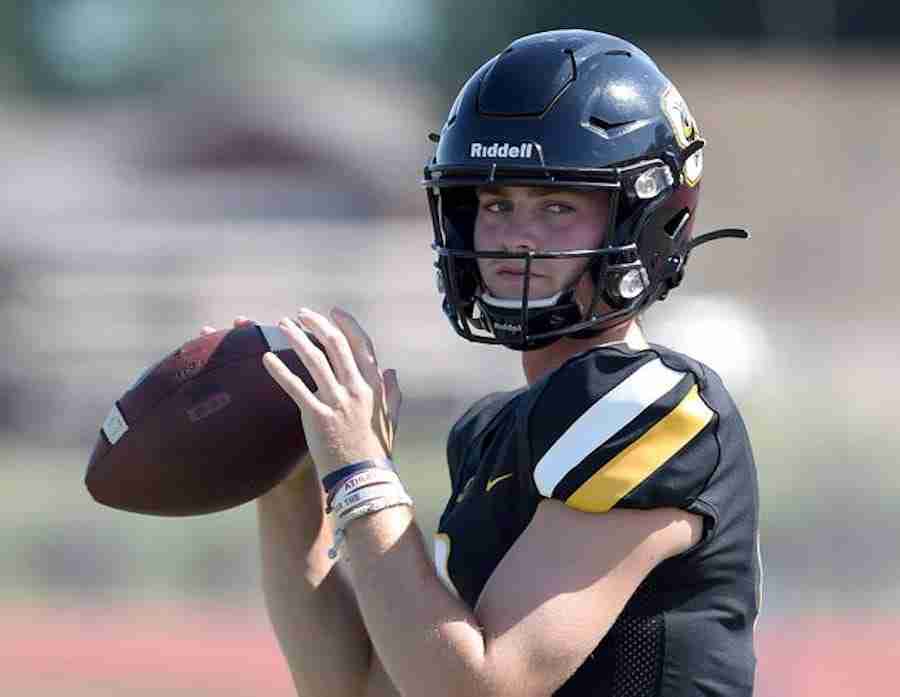 Four-star QB Luke Altmyer verbally commits to the Rebels