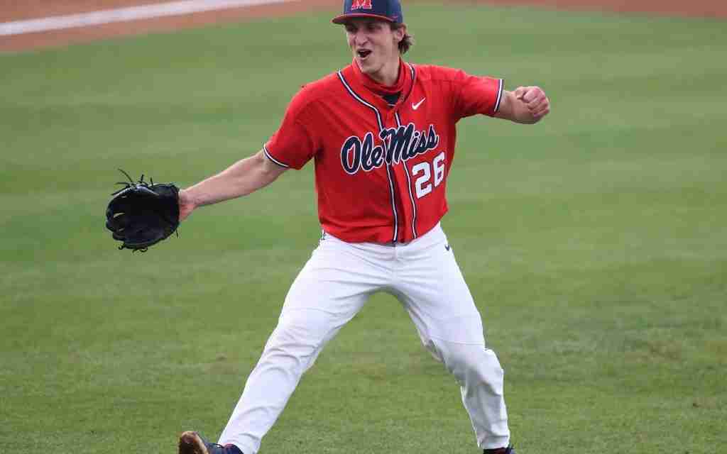 No. 3 Ole Miss defeats No. 2 Arkansas, 13-6, to even the series