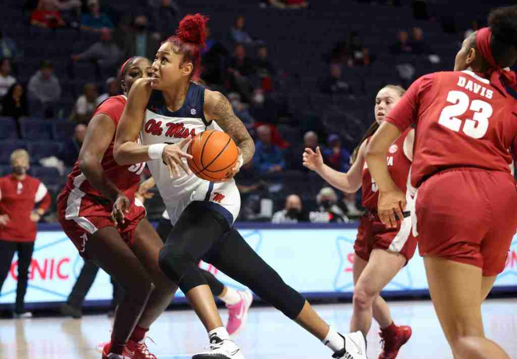 Ole Miss women's basketball enters Top 25 for first time since 2007 ...