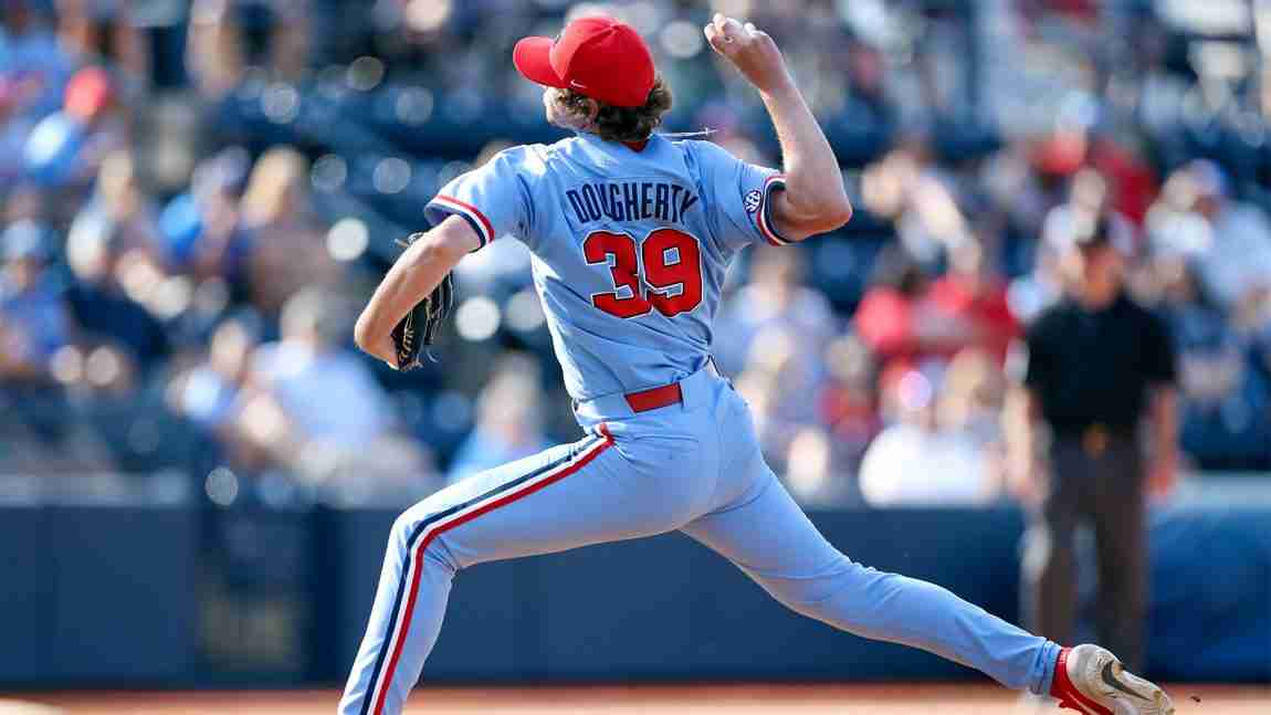 Tim Hudson leaves Auburn baseball as Tigers hire new pitching coach