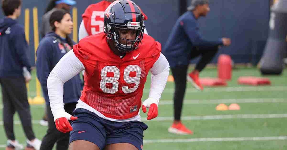 Ohio State football lands No. 10 transfer player, Ole Miss