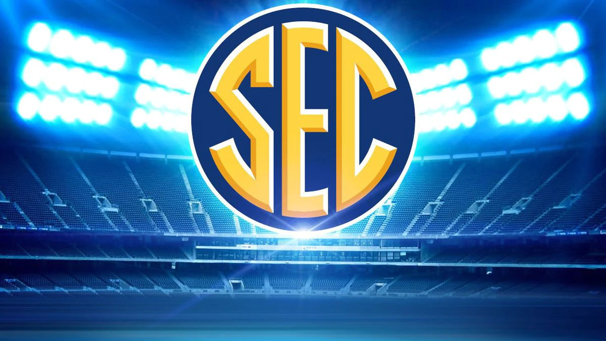 Five Wildcats Named Preseason Media Days All-SEC