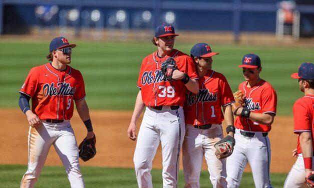 Ole Miss drops both games of doubleheader to No. 3 Florida