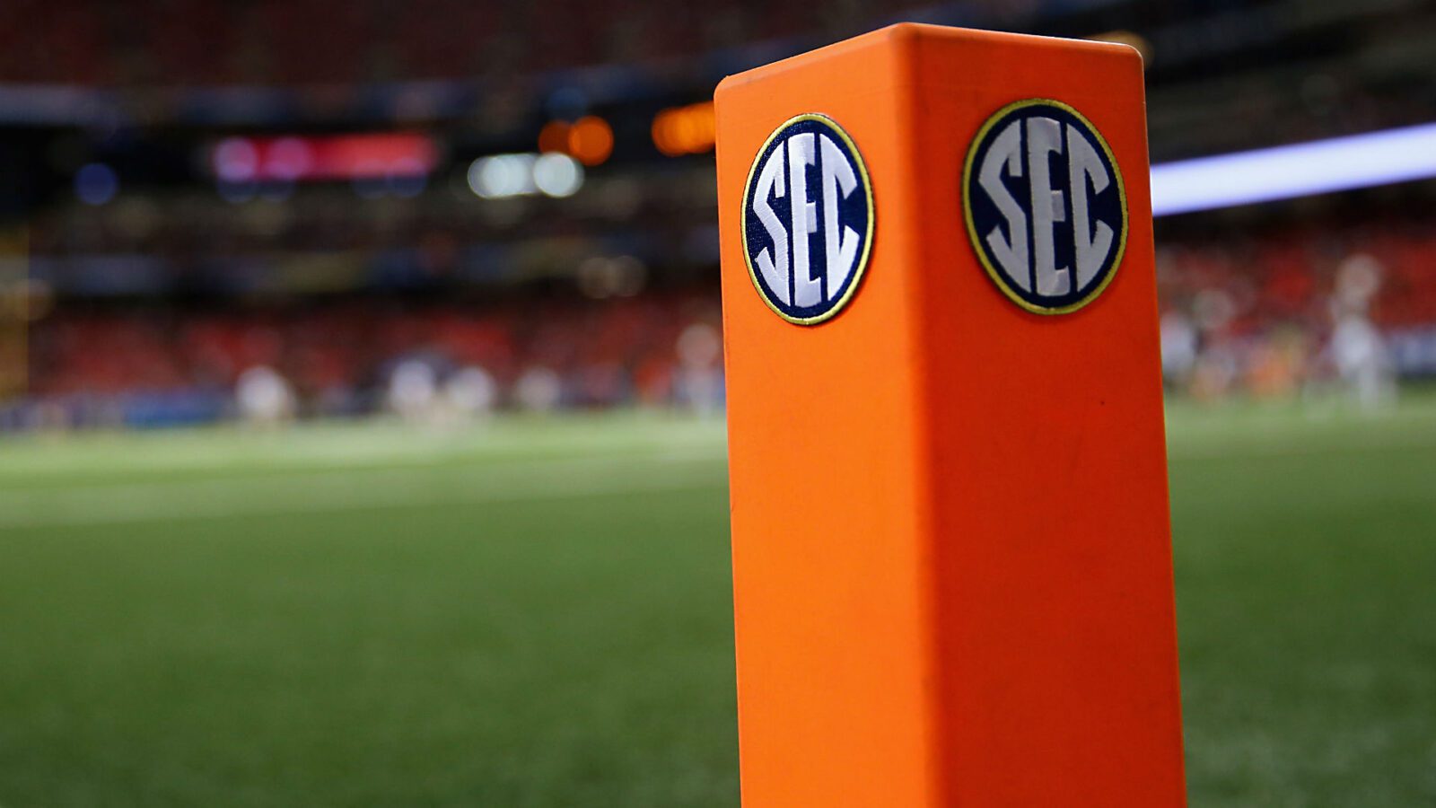 SEC drops divisions; will keep 8-game conference slate in 2024