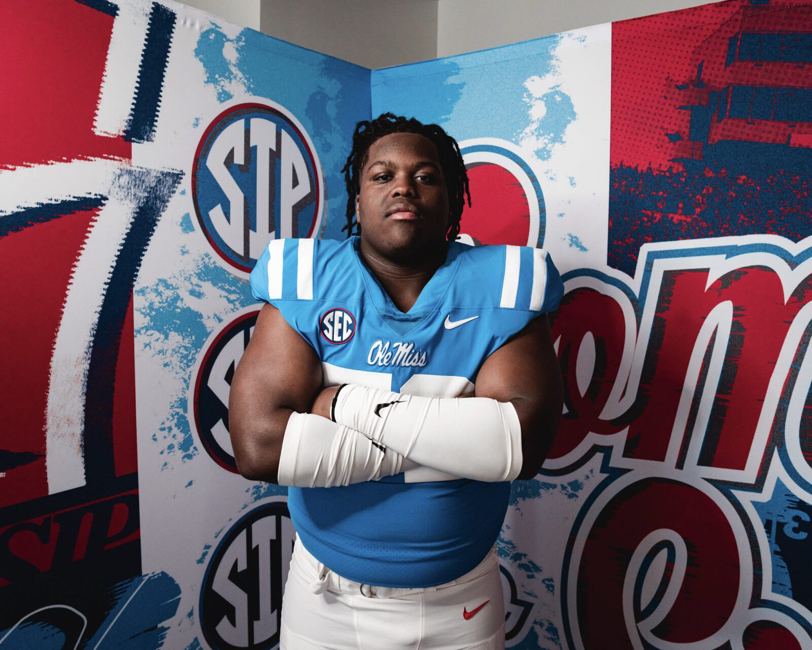 Ole Miss Lands Commitment From Standout, Two-way Lineman William ...