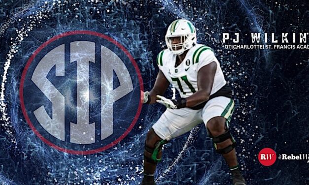 Charlotte Transfer OL PJ Wilkins Set to Visit Ole Miss Following Offer: ‘The main things I’m looking for are a great culture and a family-oriented team’