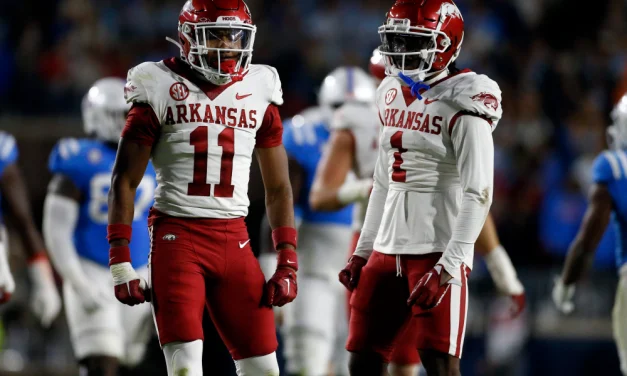 BOOM! Ole Miss lands former All-SEC Arkansas transfer DB Jaylon Braxton