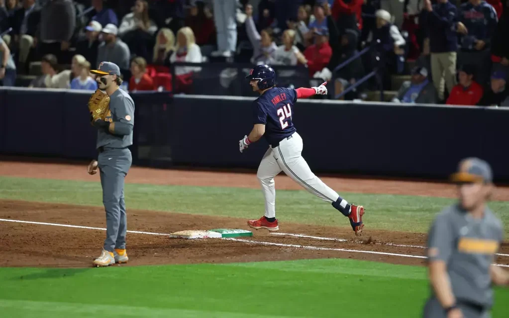 No. 6 Ole Miss baseball drops game one to No. 5 Tennessee in tight contest at Swayze, 3-2