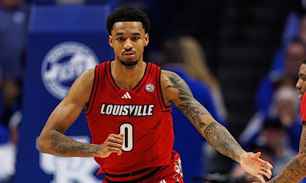 Ole Miss Portal Action: Chris Beard lands commitment from Louisville forward James Scott